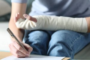 Las muertes en el trabajo se disparan un 18% y se cobran la vida de casi 400 personas